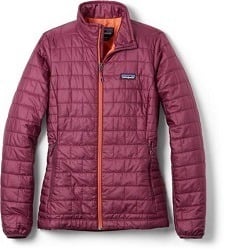 Patagonia Nano Puff Jacket // Learn what to wear skiing with this complete guide to skiing apparel including everything you need to be comfortable and warm on the slopes.