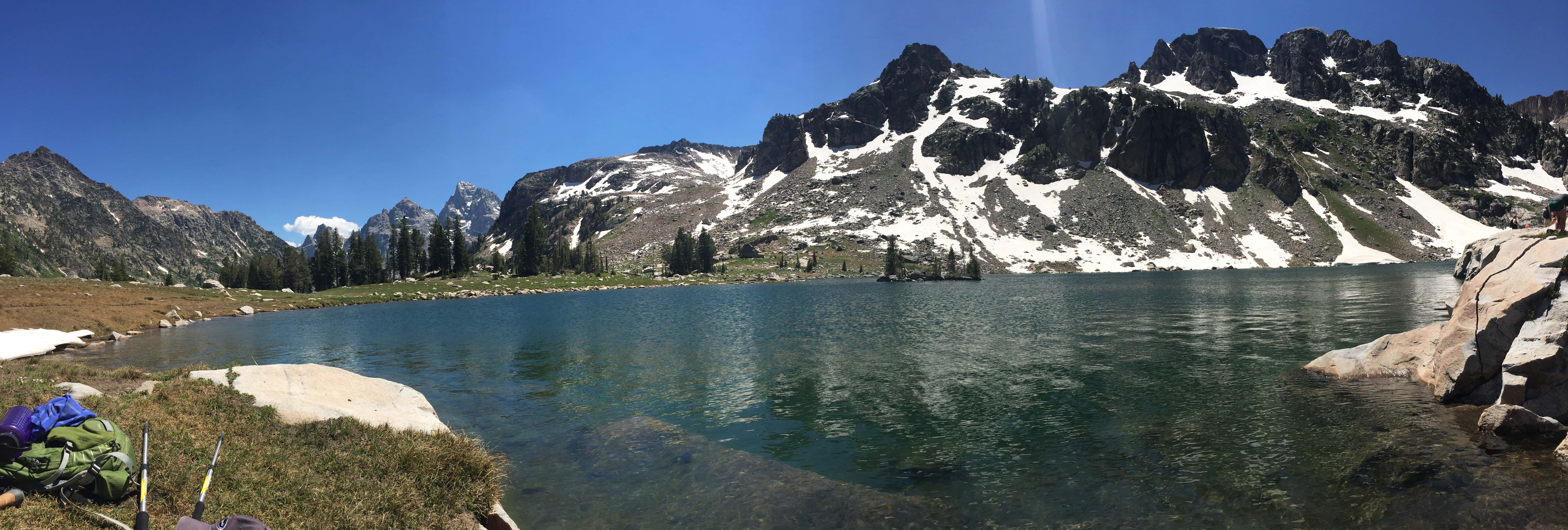 Lake Solitude // Follow this detailed 7-day Teton and Yellowstone road trip itinerary to travel to the best sites, hikes, and attractions in these two incredible national parks.