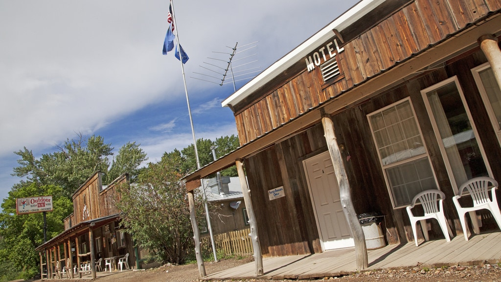 Jarbridge, Nevada (Elko County) / These Nevada ghost towns are the coolest in the state. Learn where to go & what to do with these Nevada Ghost Town travel tips.