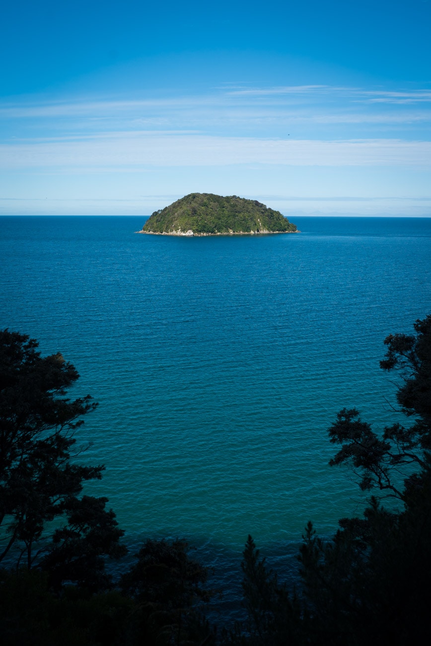 Hiking from Onetahuti Beach in Abel Tasman National Park