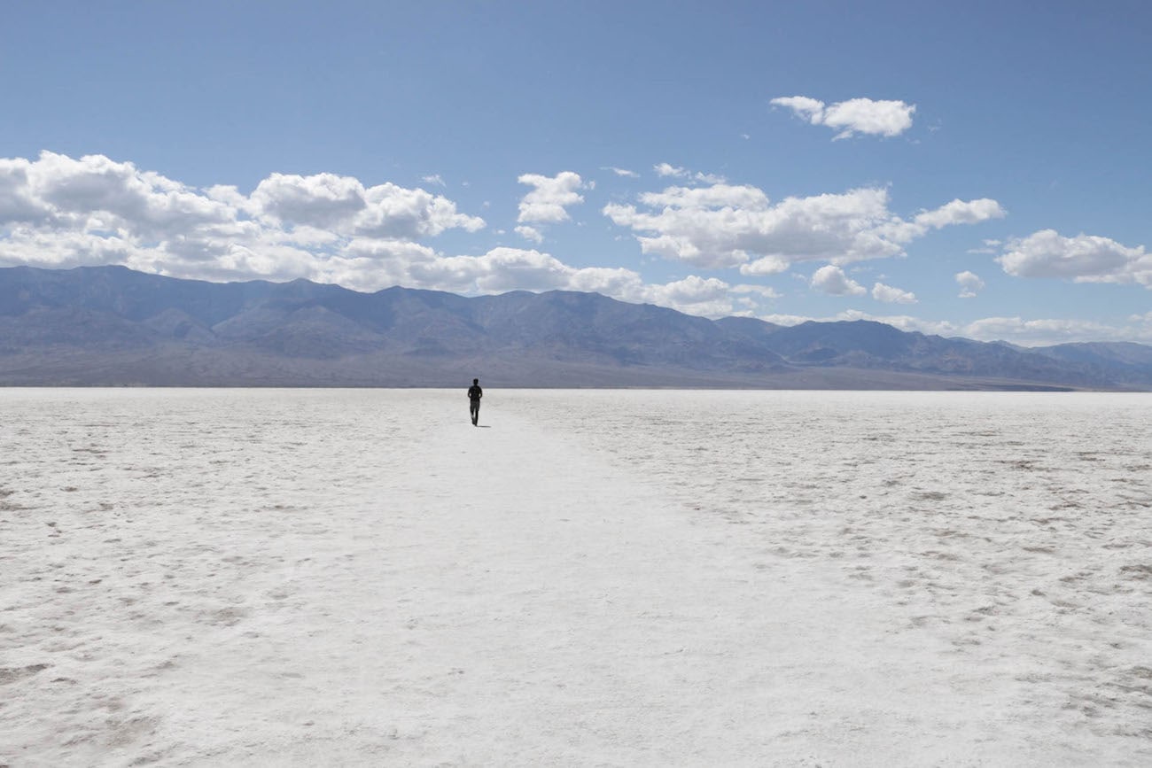 Badwater Basin // Experience the best attractions in Death Valley National Park like sand dunes and salt flats with this 3-day Death Valley itinerary.