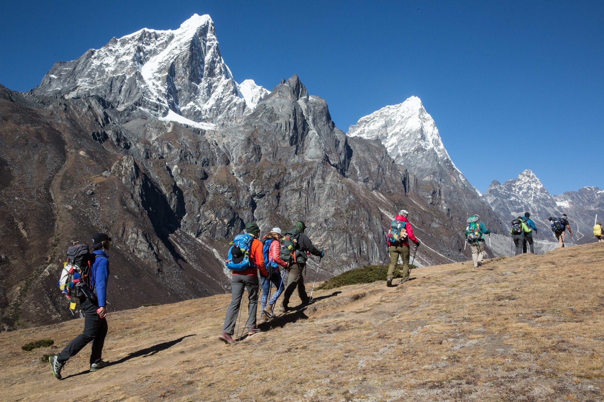 The most common Everest Base Camp trek questions answered! Learn all the logistics - guided vs independent, altitude sickness, transportation, gear & more.