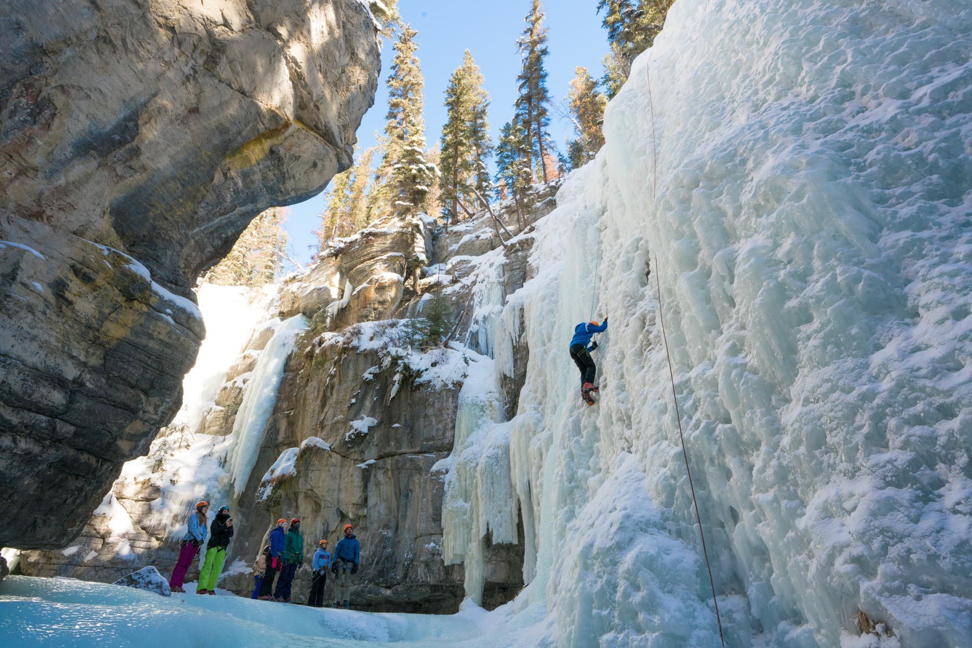 Ice climbing in Maligne Canyon // One of the top Jasper National Park winter activities