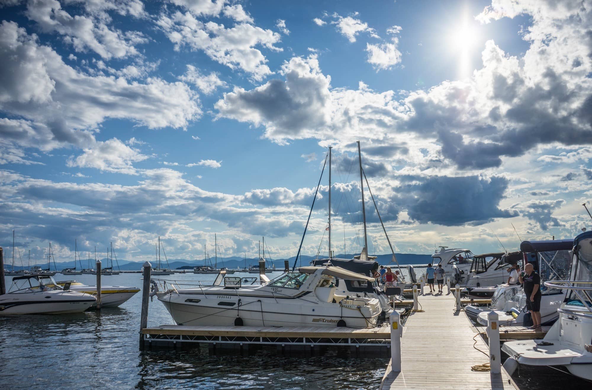 Heading to Vermont? Here is the ultimate 3-day Lake Champlain itinerary for the best places to see, things to do & where to explore around Burlington.