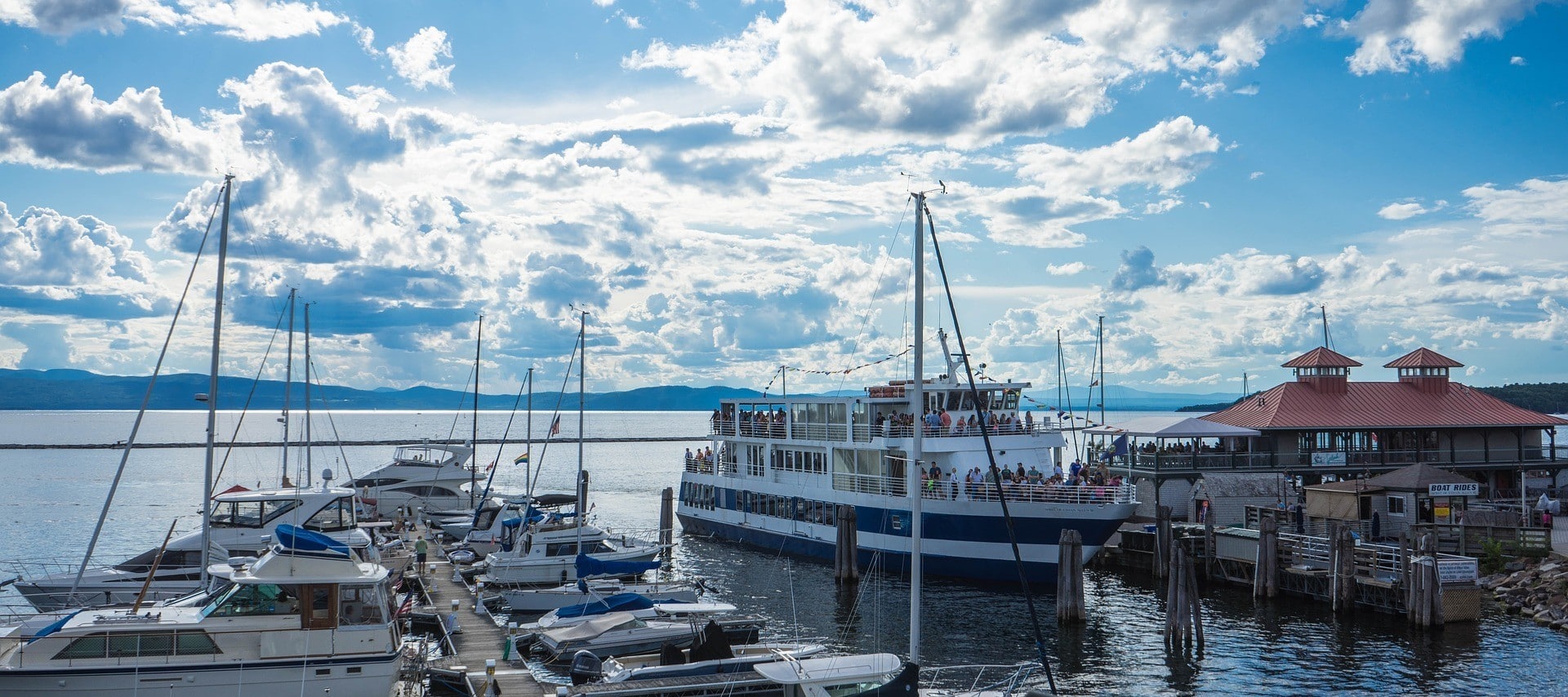 Heading to Vermont? Here is the ultimate 3-day Lake Champlain itinerary for the best places to see, activities to do, and where to explore in and around Lake Champlain. 