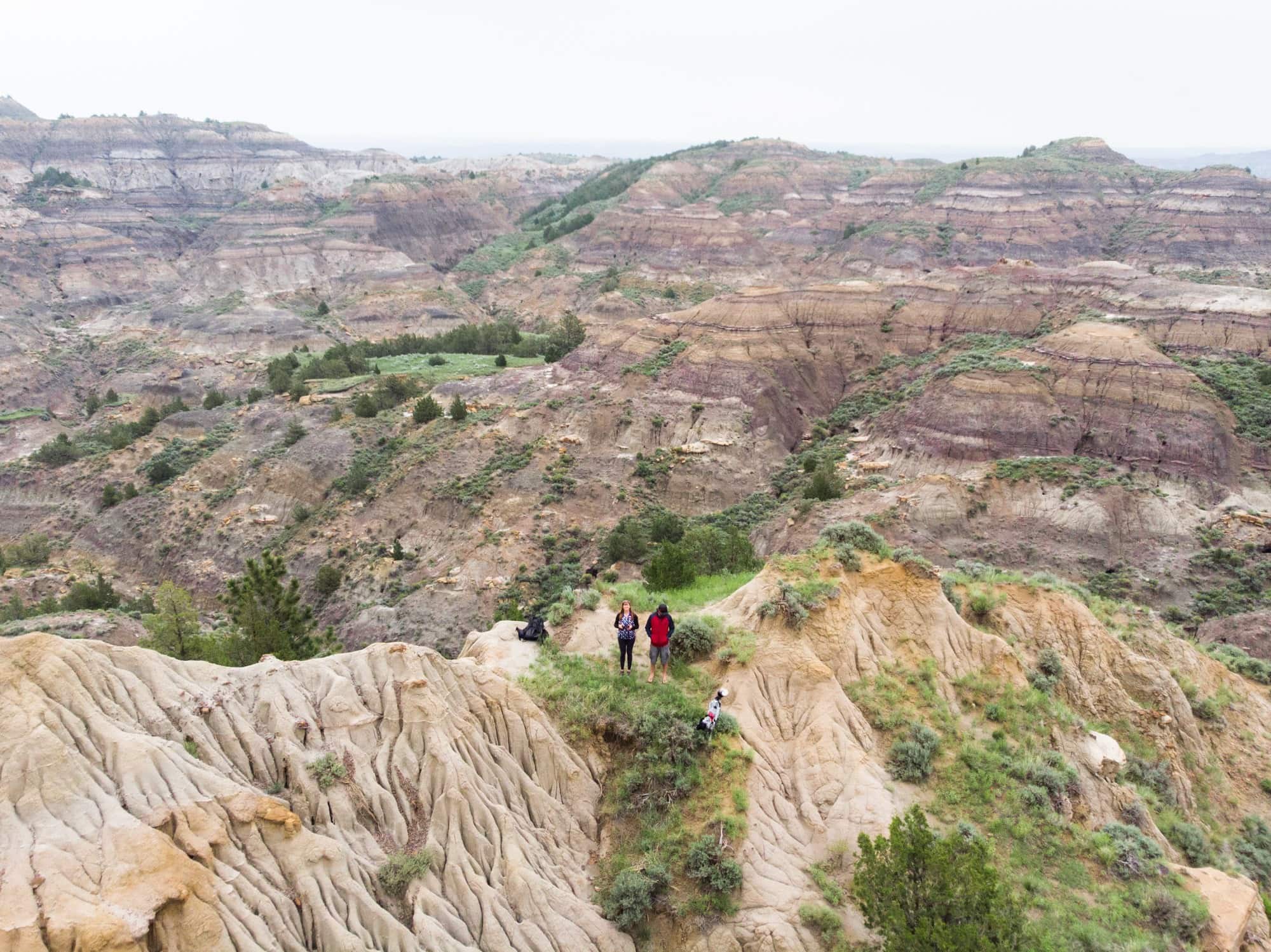 Makoshika State Park // Explore Southeast Montana with this ultimate 7-day itinerary. Hike through the Badlands, fly fish outside of Billings, Montana, and more!