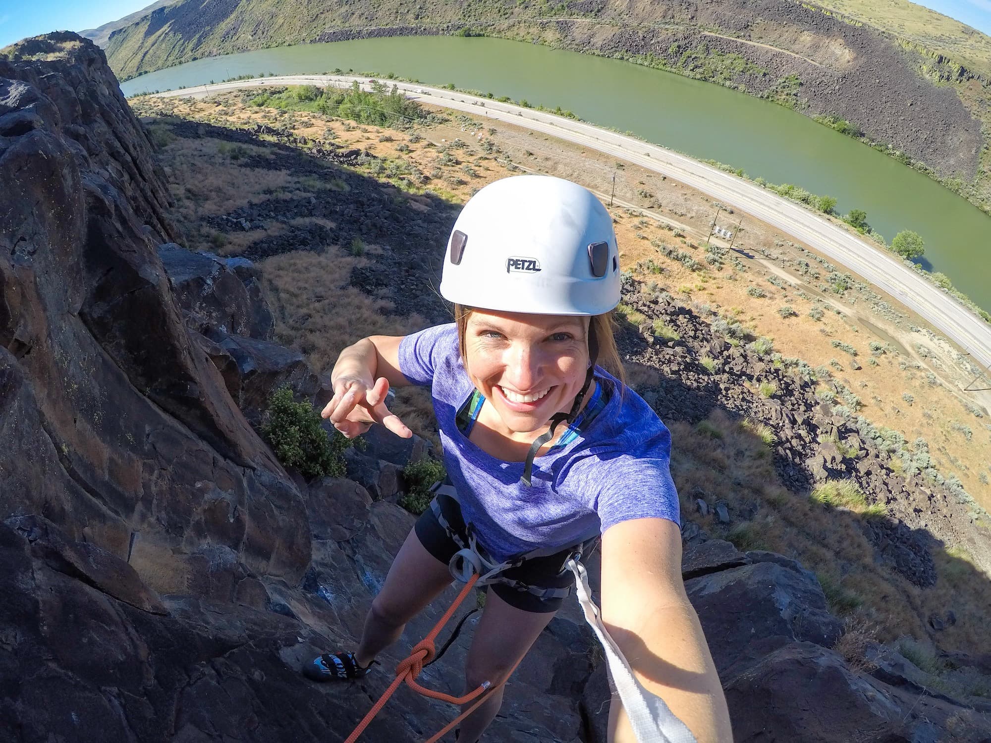 Escalada em Black Cliffs, em Boise // Receba dicas de viagem, aprenda sobre coisas divertidas para fazer e planeje férias cheias de aventura com este guia para entusiastas de atividades ao ar livre para visitar Boise.