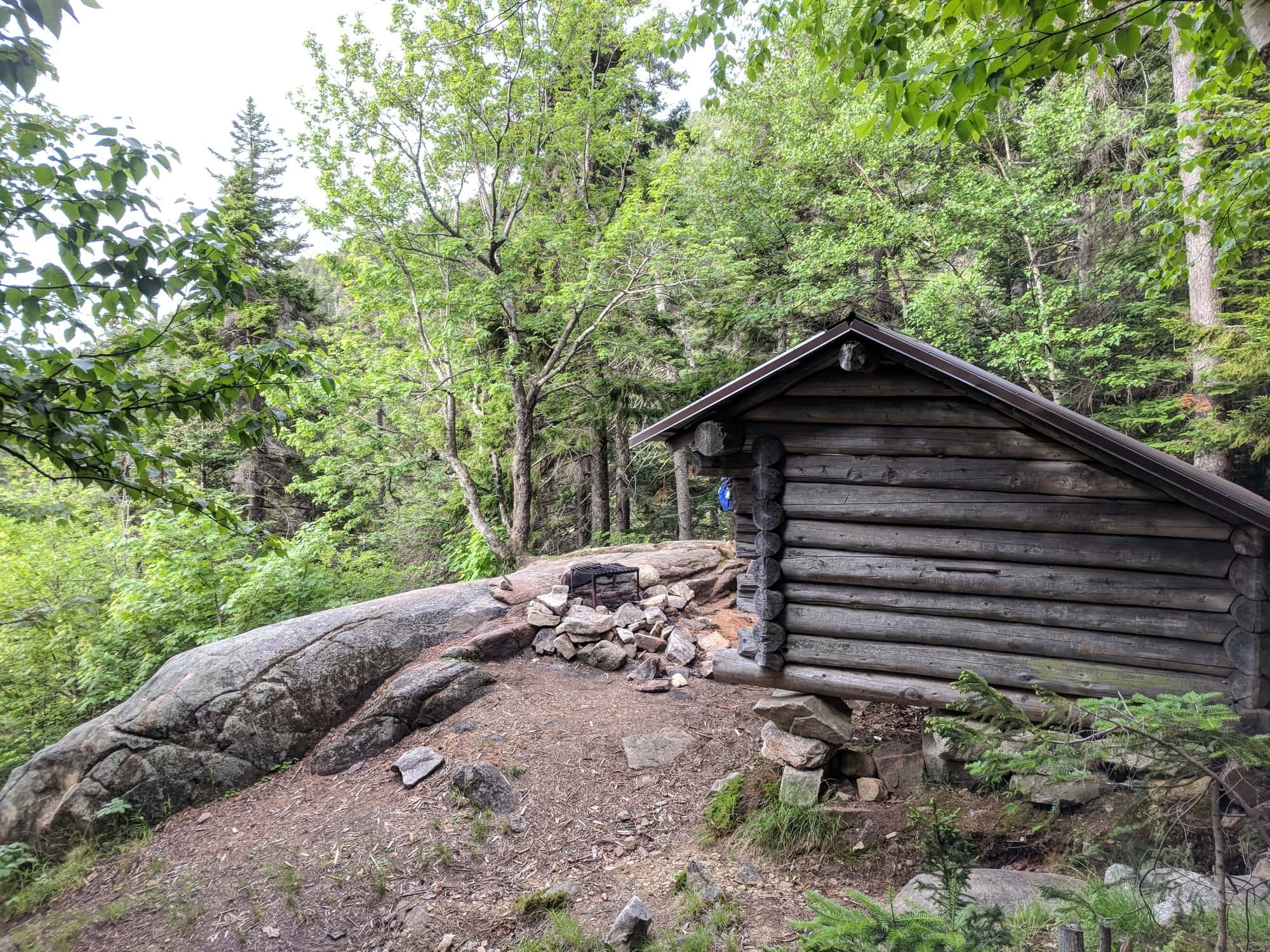 Your guide to backpacking the piper trail and carter ledge loop to Mount Chocorua in the White Mountains of New Hampshire.