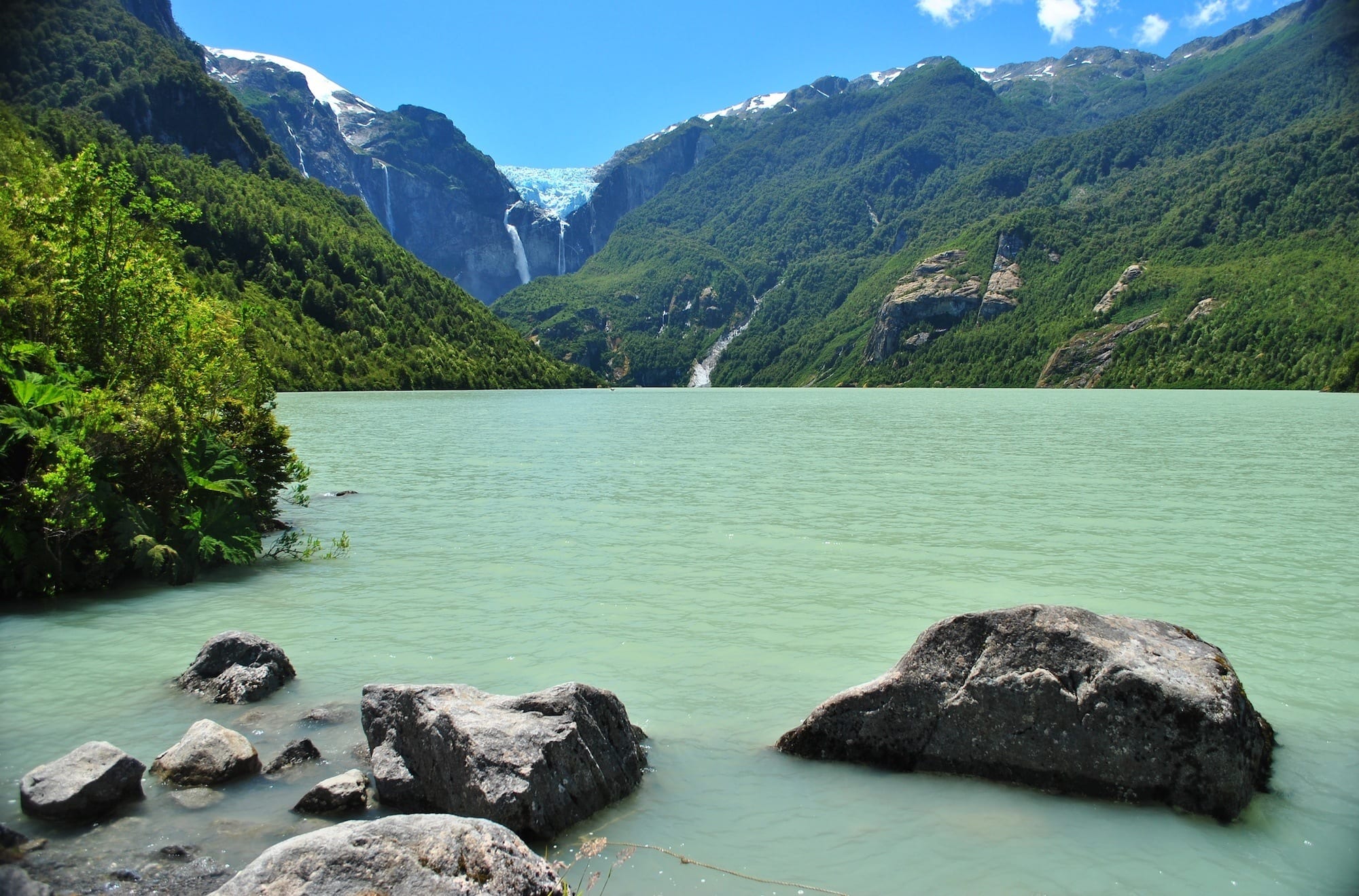 Aysen, Chile // Planning a trip to Patagonia? Learn about the 6 different Patagonia regions and plan your travels with our list of must-do activities in each place.