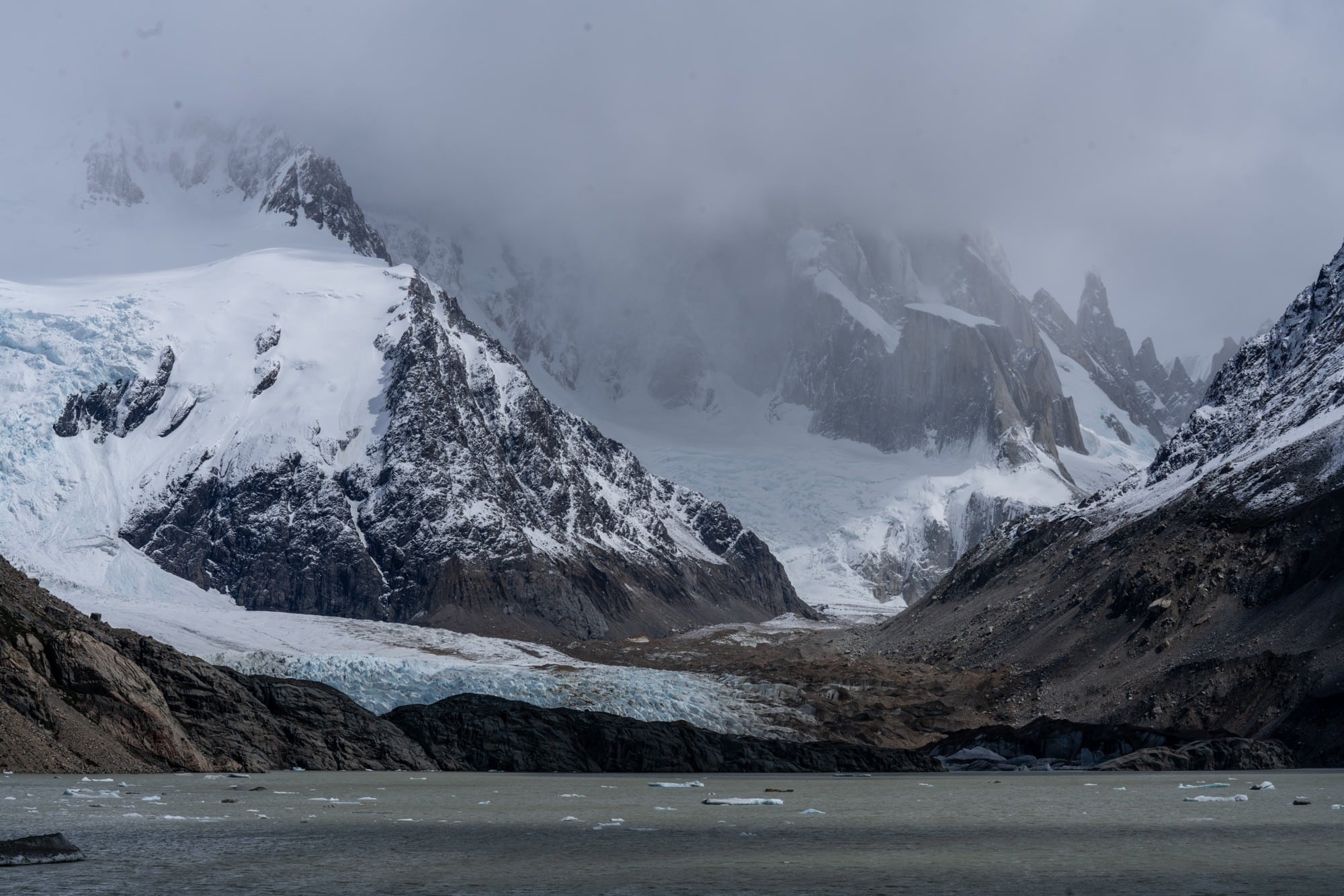 Hiking to Cerro Terro in El Chalten (Patagonia)