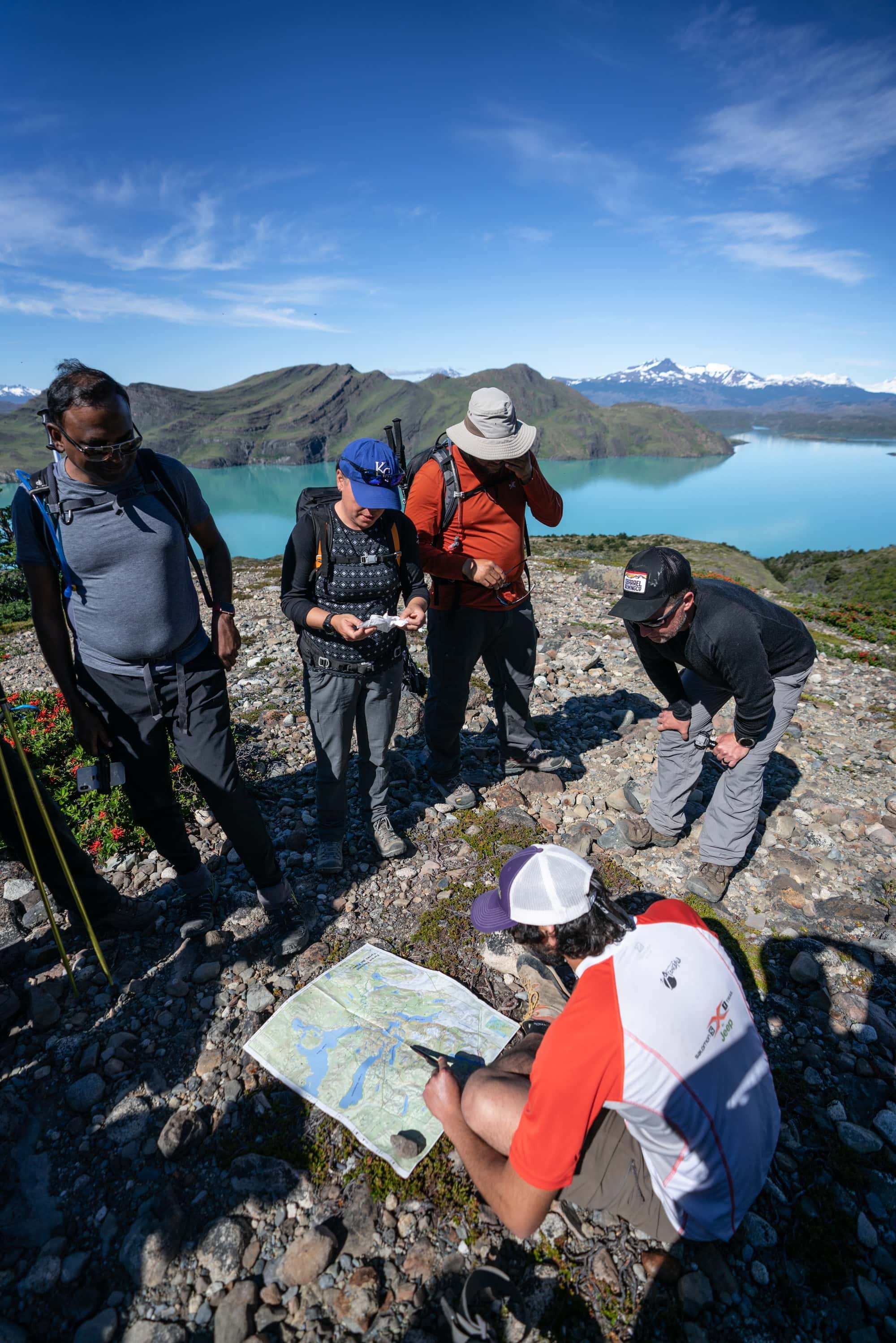 hiking w trek patagonia