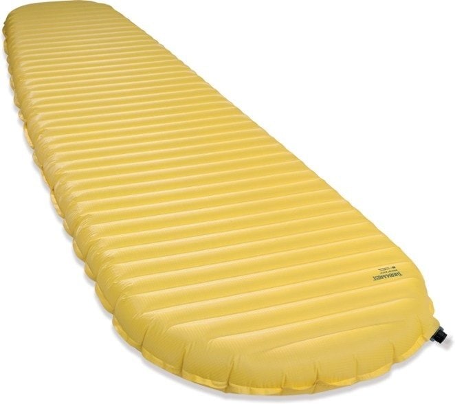 Best Sleeping Pads for Backpacking in 2021 Bearfoot Theory
