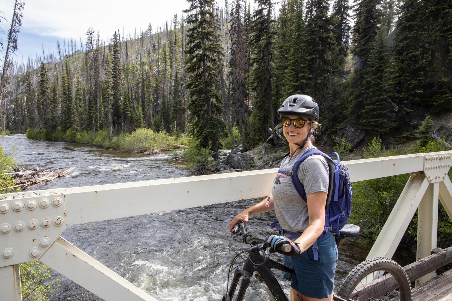 Biking the Loon Lake Loop in McCall, Idaho // An outdoor enthusiast's guide to the best hiking, hot springs, biking, rafting, and more summer outdoor activities while visiting McCall, Idaho.