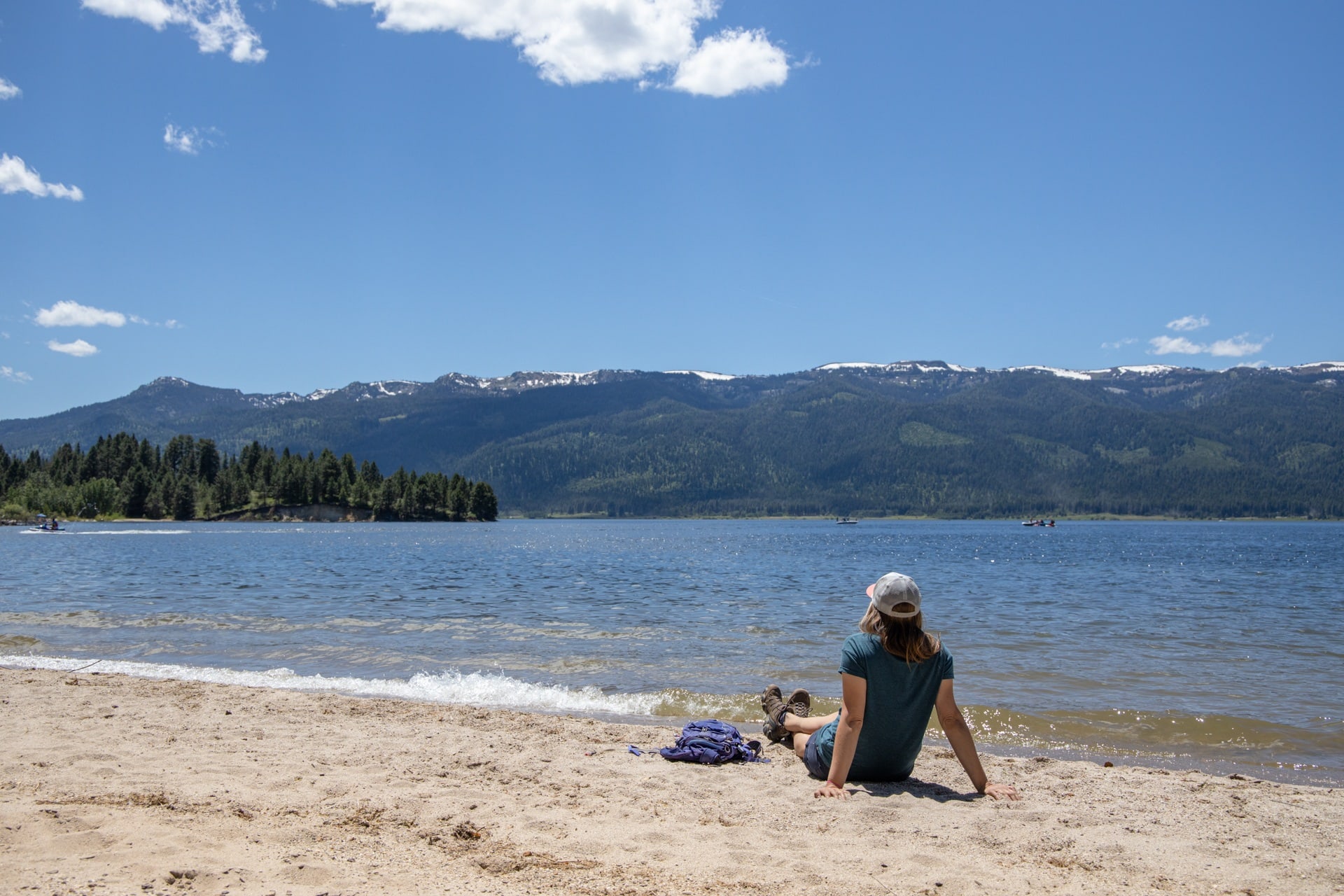 Lake Cascade State Park // Explore the best outdoor recreation in Cascade, Idaho with this 4-day itinerary featuring hot springs, hiking, off-roading, biking, and more.