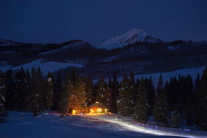 Magic Meadows Backcountry Yurt // Enjoy the winter wonderland of Crested Butte Colorado for skiing, biking, good food, and more. Check out this complete Crested Butte winter travel guide!