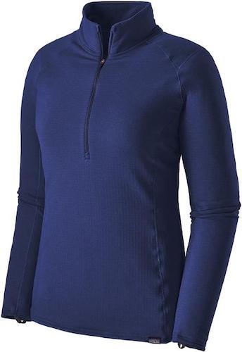 Patagonia Capilene Thermal Zip-neck // Not sure what to wear hiking? Learn how to dress for both function & comfort on the trail with this women's best hiking clothes guide.