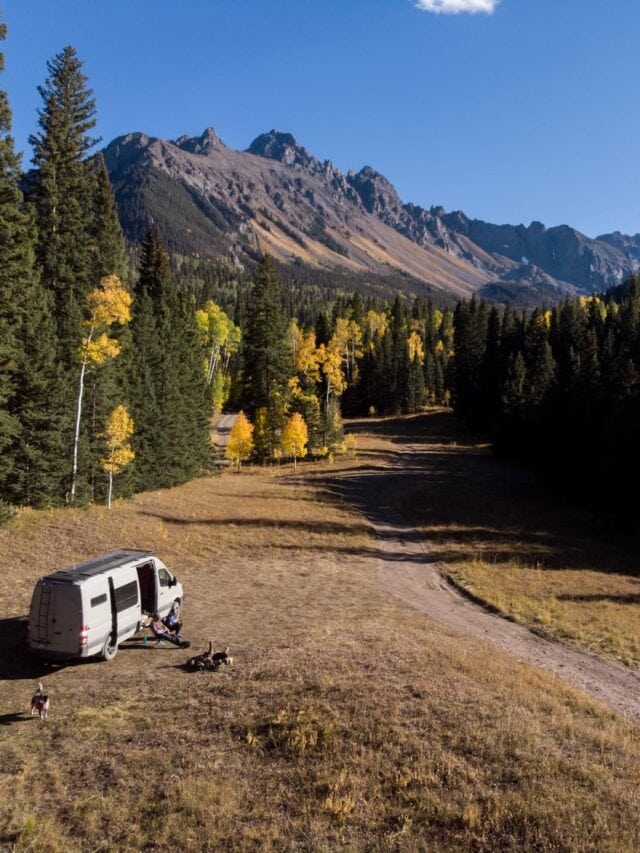 Learn where and how to find free campsites on your next trip with this list of the best websites, apps & maps for finding dispersed camping.