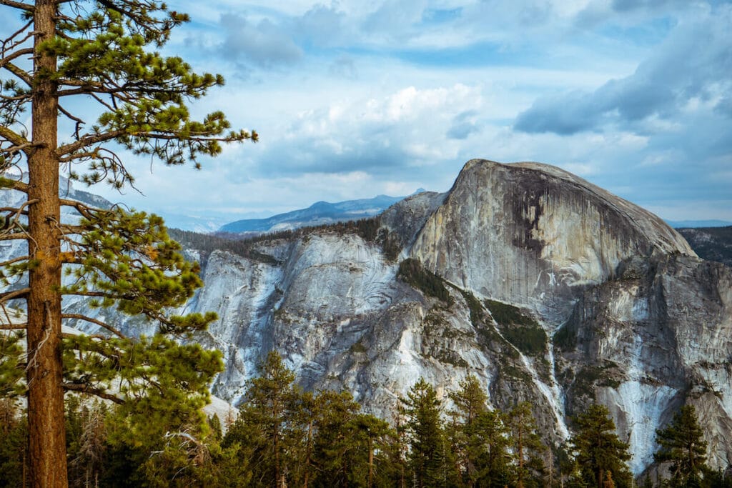 North Dome // one of the best hikes in Tuolumne Meadows along Tioga Road in Yosemite