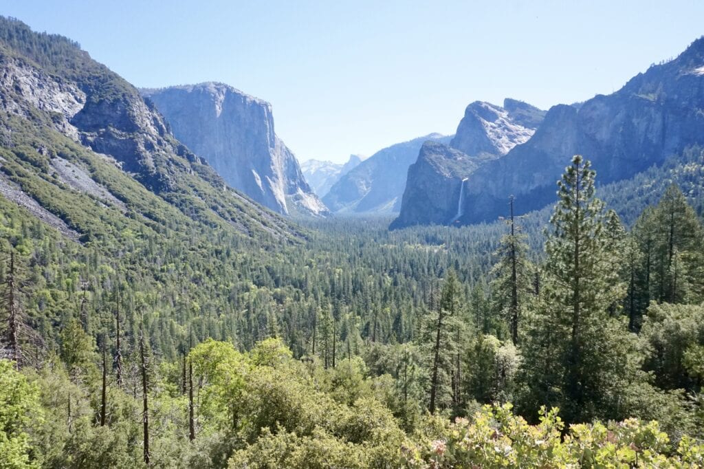 Tunnel View overlook // Looking for the best things to do in Yosemite National Park? Our guide covers Yosemite camping, hiking, & everything else you need to know.