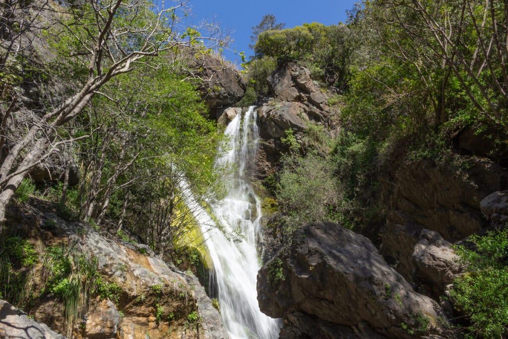 Salmon Creek Falls // Here are the top things to do in Big Sur, California including camping, hiking, restaurants, sightseeing, and more.