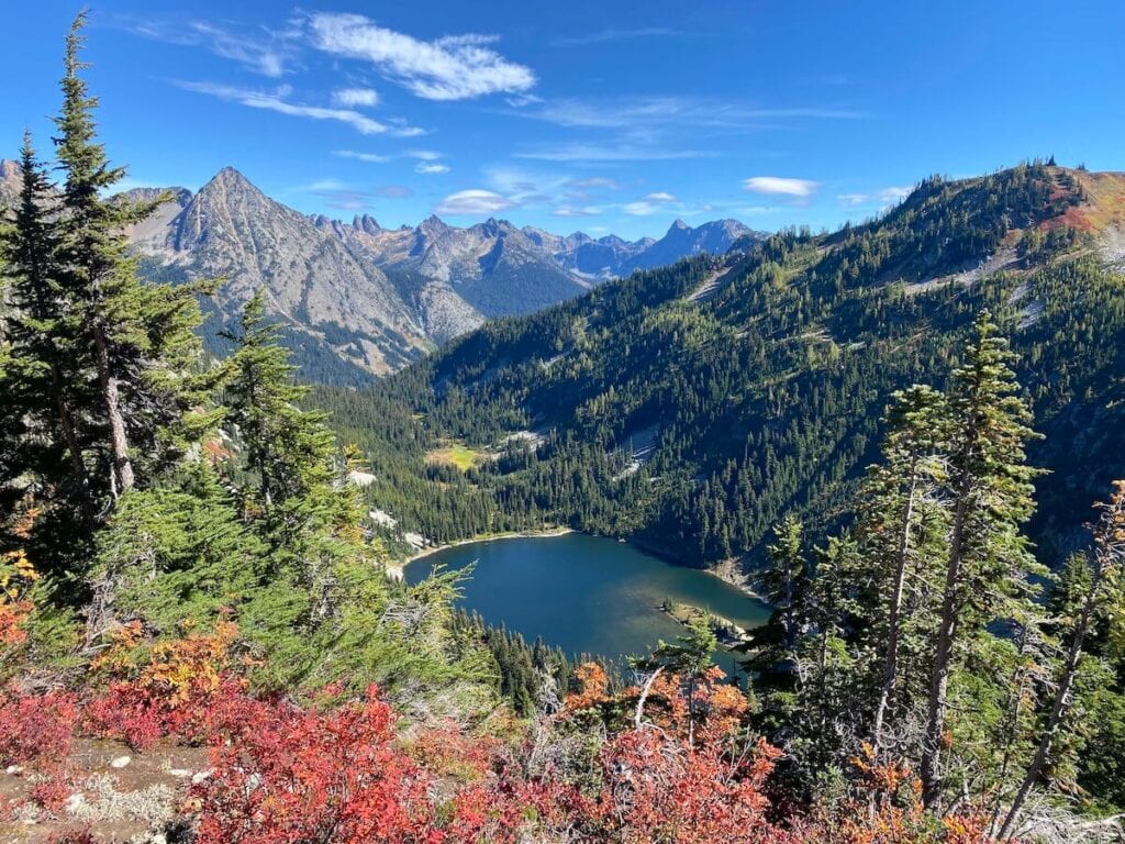 Best day 2024 hikes north cascades