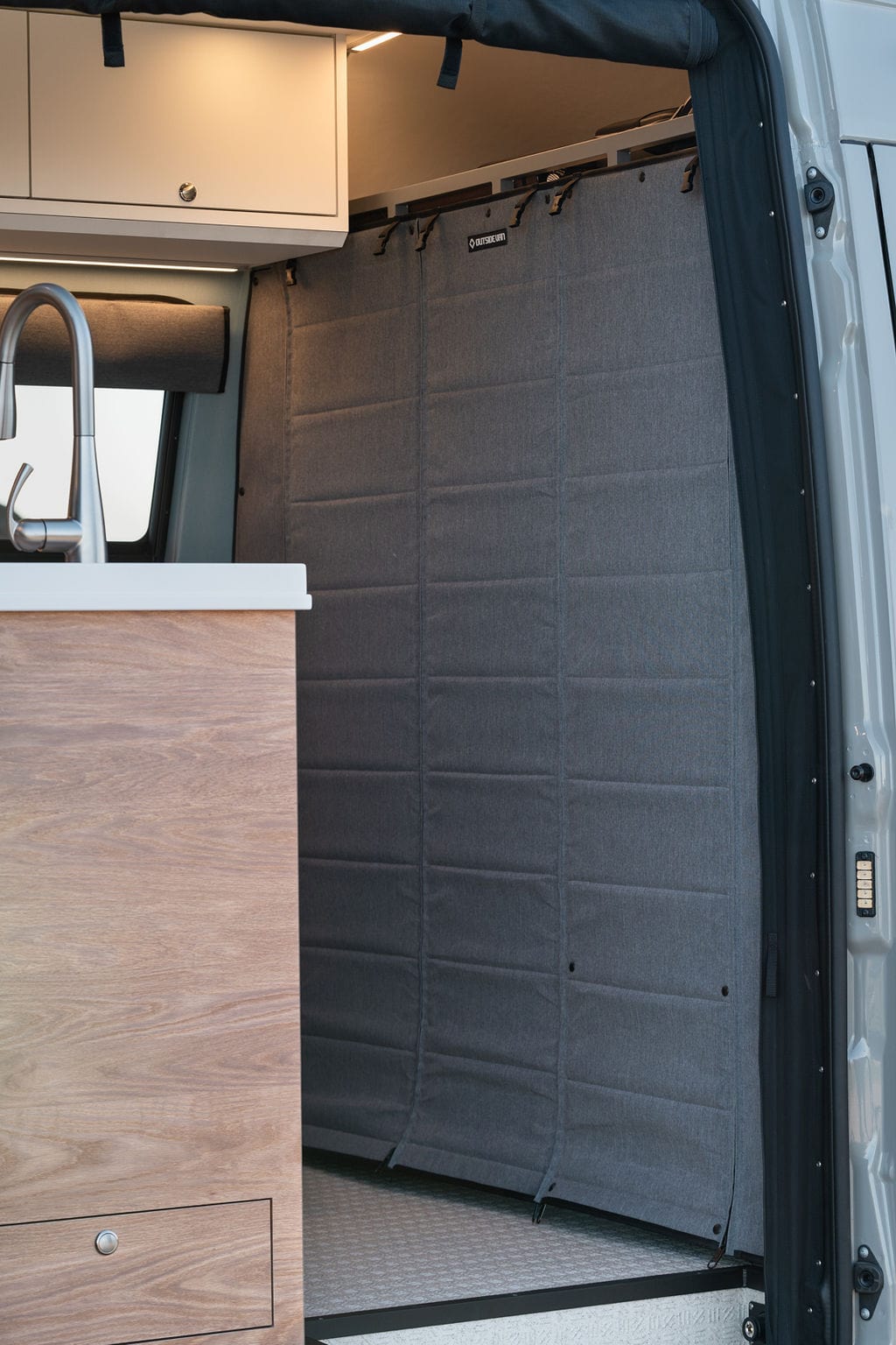 Sprinter Van - Rear Door Thermal Insulated Blanket