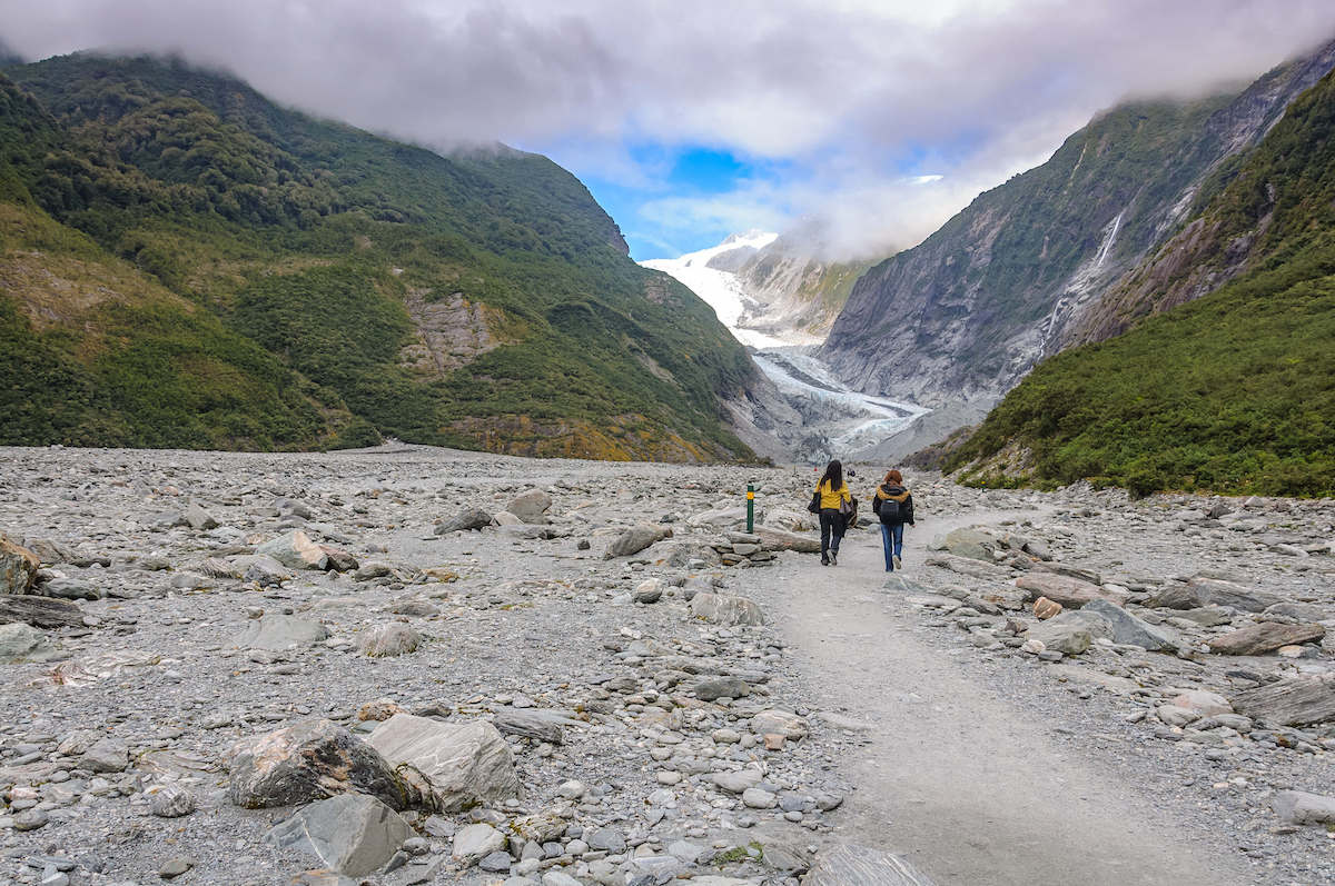 12 Best Things To Do on New Zealand's South Island – Bearfoot Theory