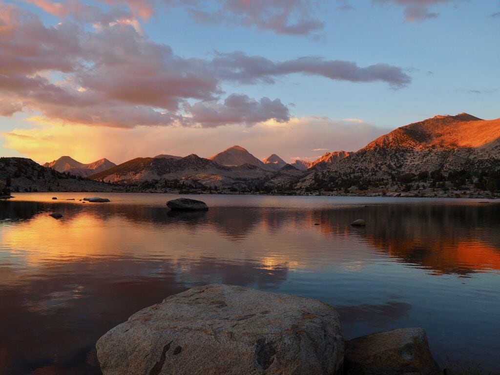 sunset reflects on Purple Lake on the JMT