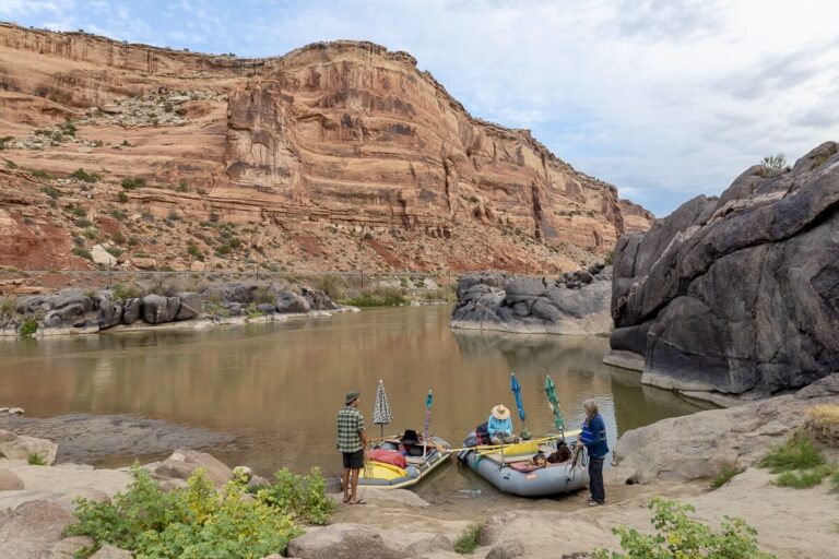 How to Plan an Overnight Ruby-Horsethief Canyon Float