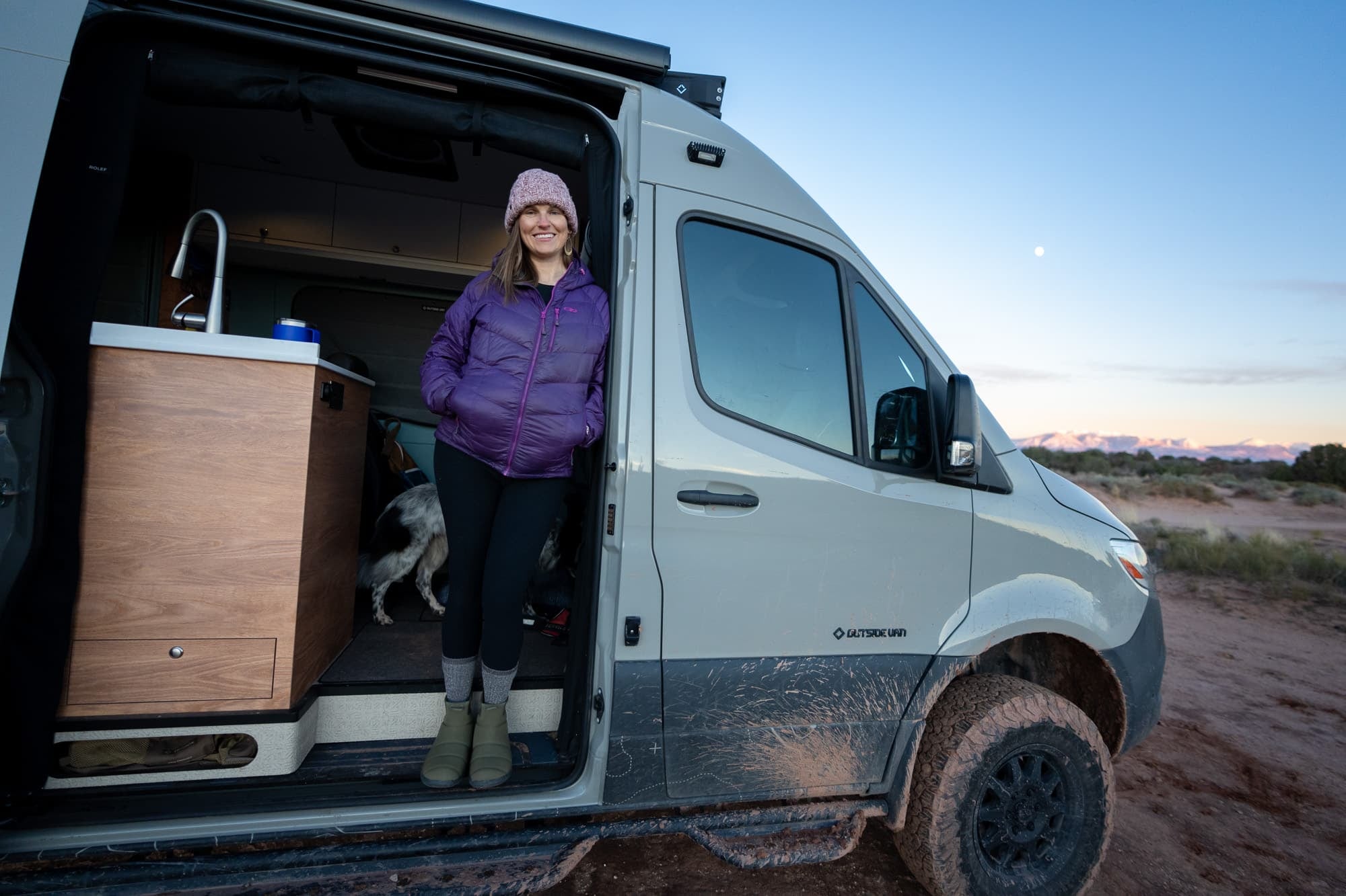 Van Life Blog - Complete Guide on How to Do Van Life