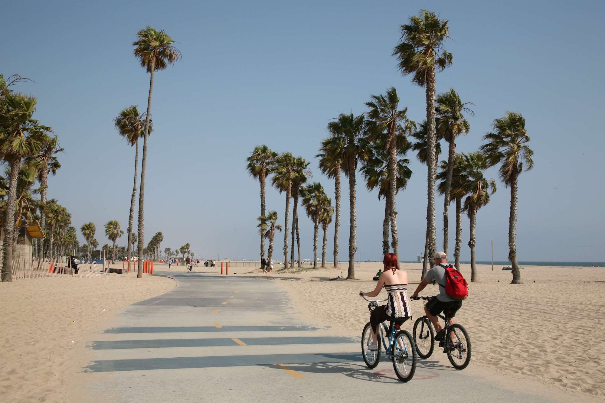 Cyclists on Santa Monica bike path in Los Angeles